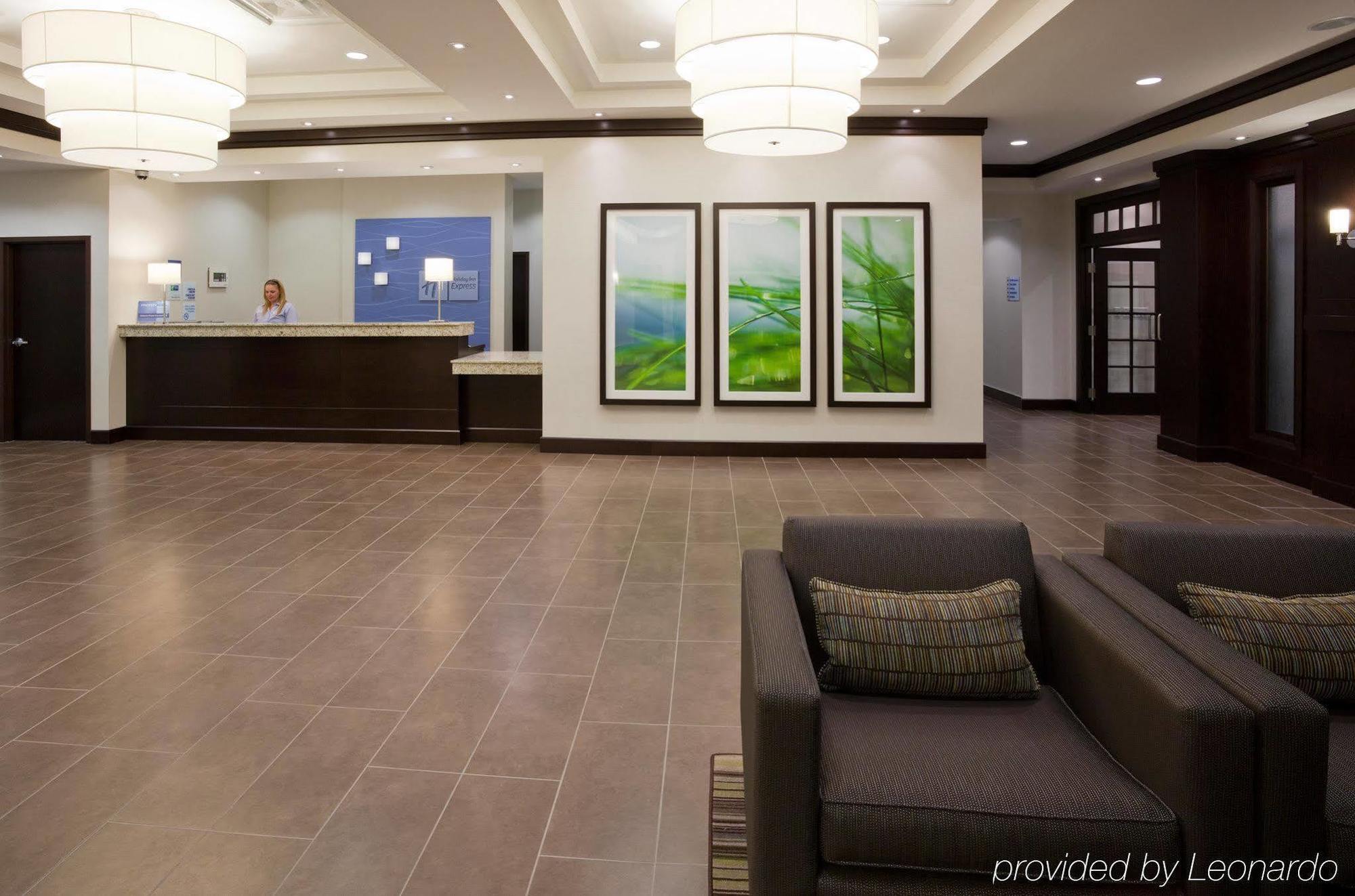 Holiday Inn Express & Suites New Liskeard Interior photo