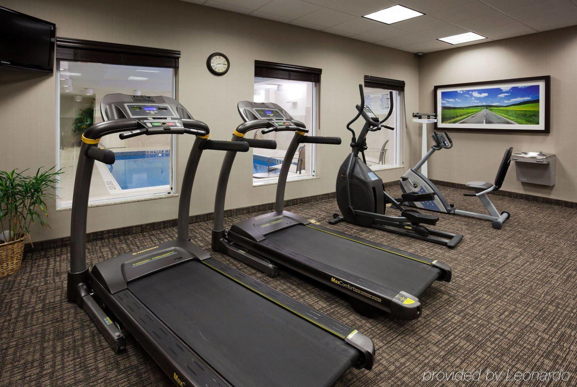 Holiday Inn Express & Suites New Liskeard Facilities photo